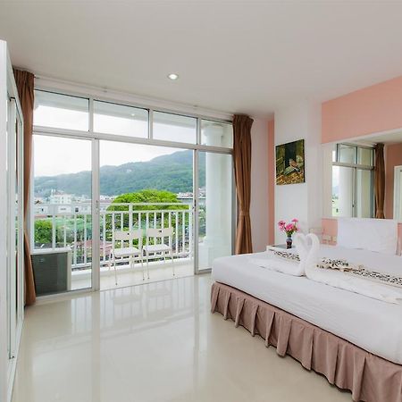 Lords Palace Patong Kamer foto